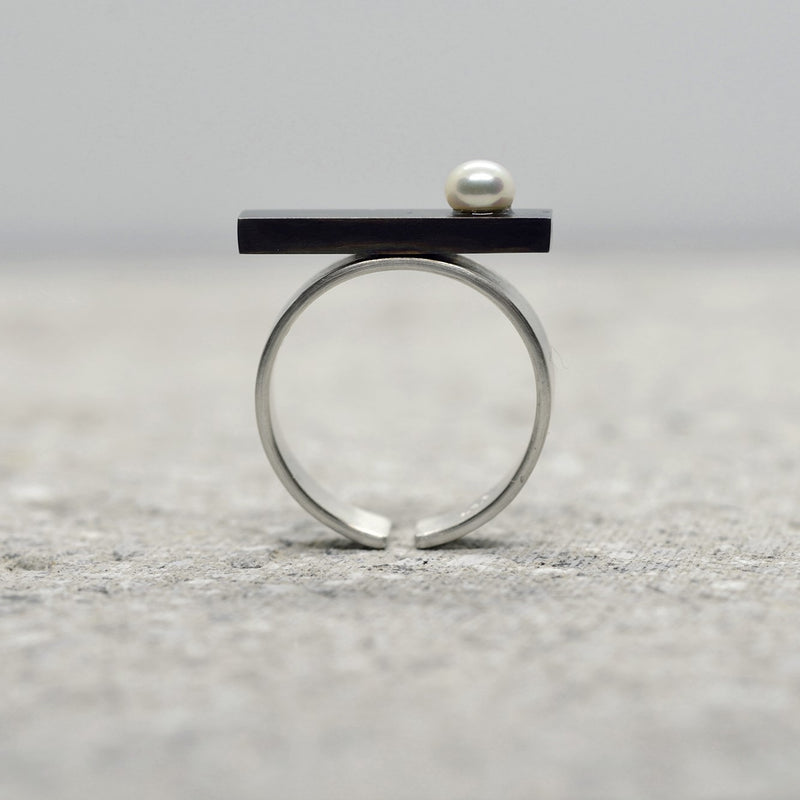 Flat Top Pearl Ring by Meli Jewellery - The Greek Art Company